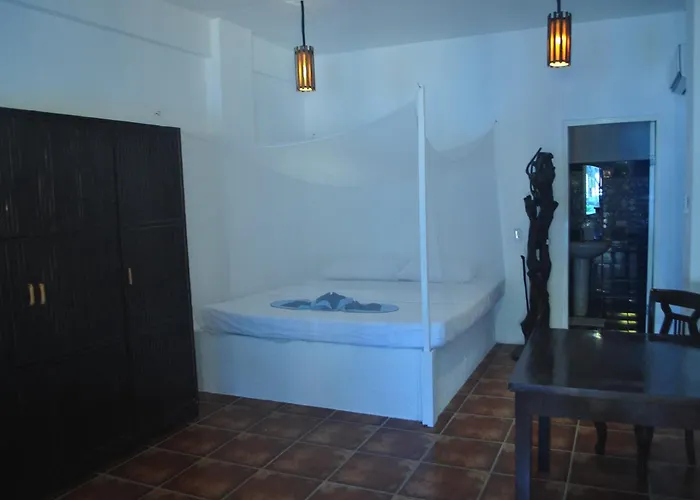 The Blue Orchid Resort 4*