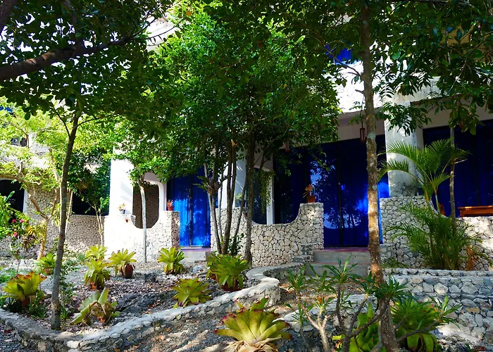 Resort The Blue Orchid 4*