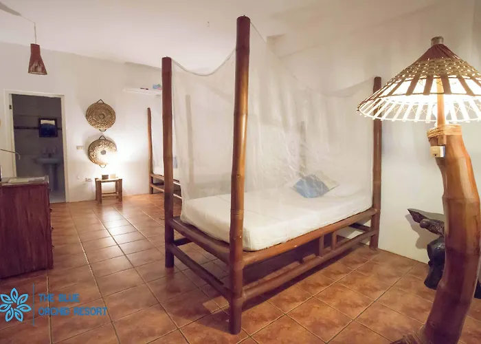 Resort The Blue Orchid 4*