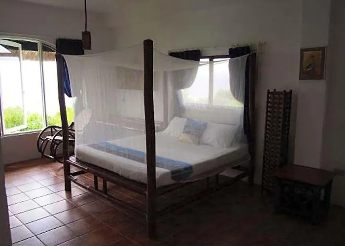 Resort The Blue Orchid 4*